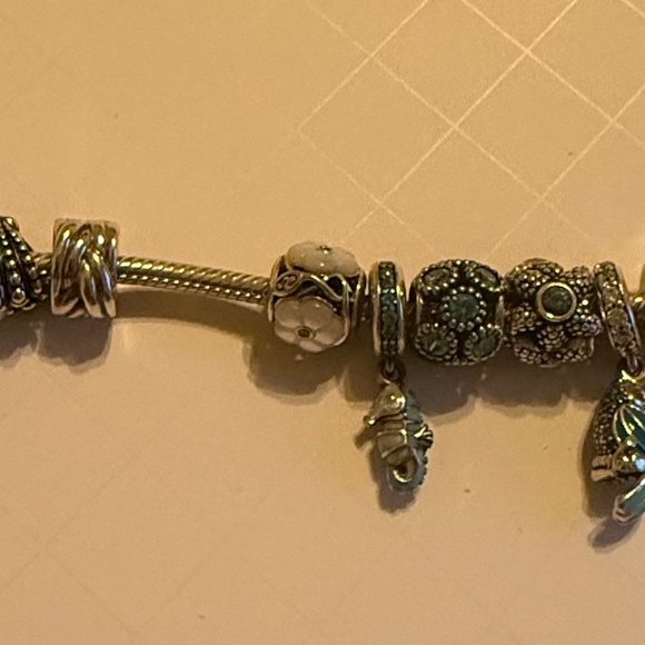 PANDORA BRACELET - Picture 2 of 6